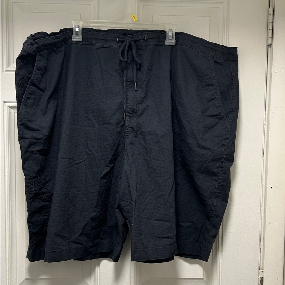 Chaps Men's Black Cargo Shorts